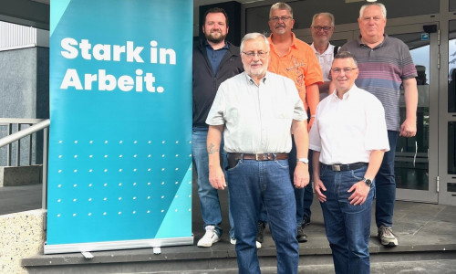 Markus Hulm (Vorsitzender, IG Metall), Jürgen Mainka (stellv. Vorsitzender und Schriftführer, ver.di), Heiko Vogtland (stellv. Vorsitzender, IG Metall), Klaus-Peter Blechner (GdP), Michael Kleber (DGB-Regionsgeschäftsführer), Manfred Fuhrmann (NGG) (v. li.).