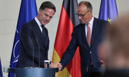 Mark Rutte und Friedrich Merz am 09.07.2025
