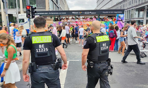 Parade zum Christopher-Street-Day (Archiv)