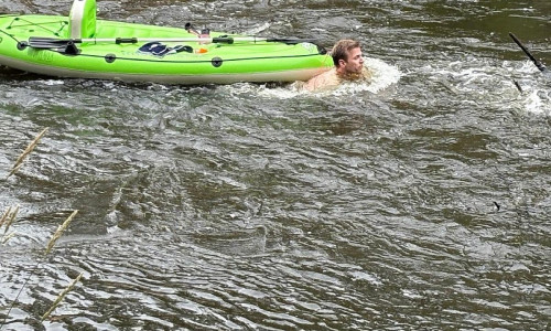 Rettungsschwimmer der Feuerwehr (Archiv)