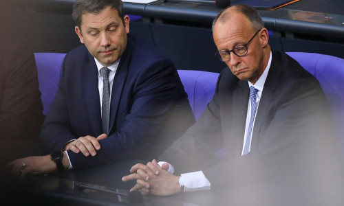 Lars Klingbeil und Friedrich Merz (Archiv)