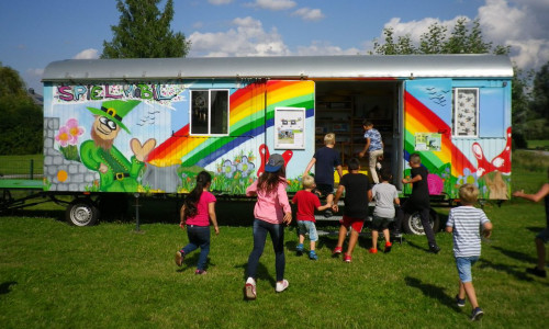 Auch das Spielmobil ist wieder mit am Start.