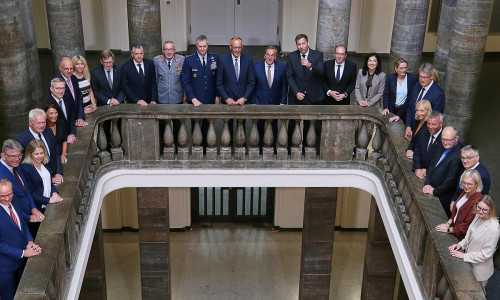 Bundeskabinett im Verteidigungsministerium am 27.08.2025