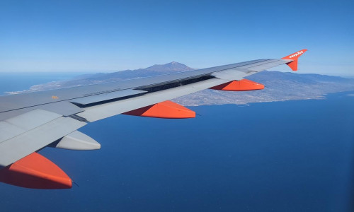 Gran Canaria aus einem Easyjet-Flugzeug aus gesehen (Archiv)