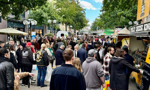 Vom Historischen Marktplatz bis zur Fußgängerbrücke am Bahnhof wird die gesamte Innenstadt voll mit spannenden Foodtrucks sein.
