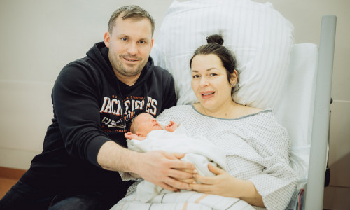 Nadja Schnäpel und Sven Döhrmann freuen sich über die Geburt ihres Sohnes Lio. 