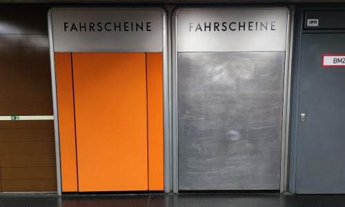 Entfernter Fahrscheinautomat (Archiv)