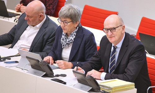 Robert Crumbach, Kathrin Schneider und Dietmar Woidke (Archiv)