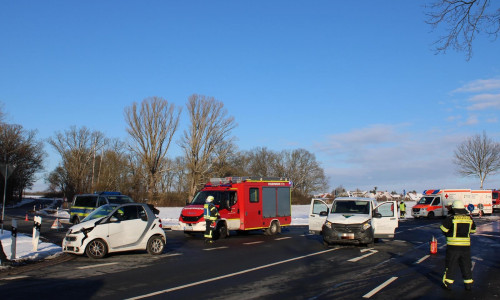 Im Kreuzungsbereich war es zum Zusammenstoß gekommen.