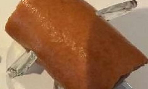 aufgefundene Wurststückchen