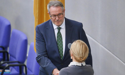 Alexander Schweitzer bei der Eidesleistung am 14.10.2026