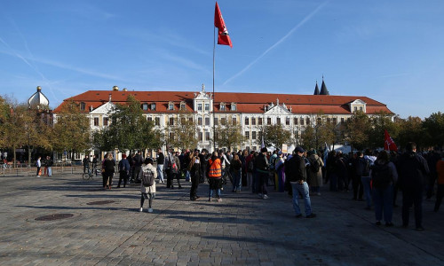 Anti-AfD-Protest vor dem Landtag von Sachsen-Anhalt am 06.10.2026