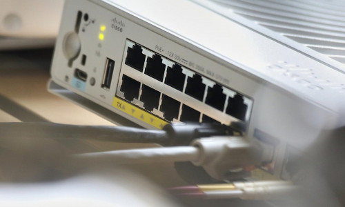 Netzwerk-Patchpanel (Archiv)