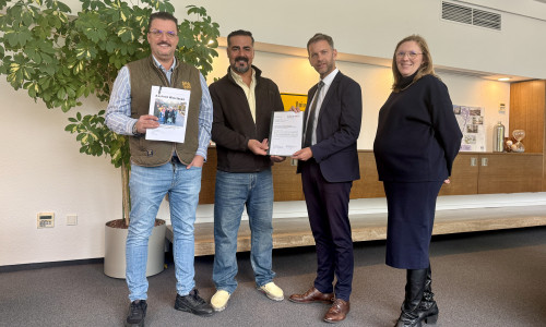 Teja Schönberger, Ghandi Said Al Hassan, Dennis Weilmann und Josephine Stein (v. li.).