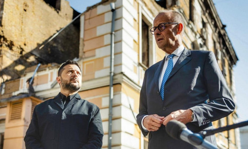 Wolodymyr Selenskyj und Friedrich Merz am 04.10.2026