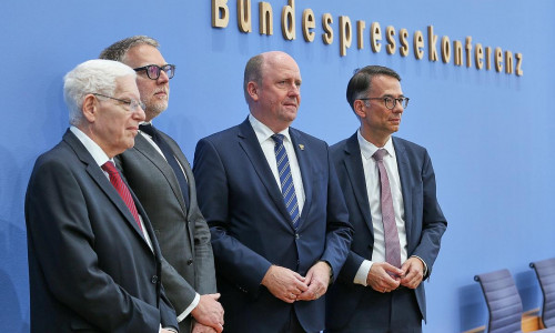 Gutachten zum Gesetzentwurf zur Strafbarkeit der Leugnung des Existenzrechts Israels am 05.10.2026