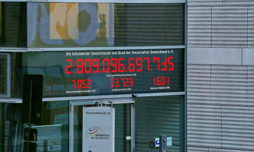 Schuldenuhr am 30.09.2026