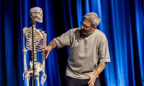 Frederic Newnham alias „Der Physiopath“.