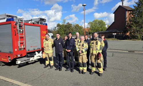 Die neun Prüflinge der Stadtfeuerwehr Goslar haben bestanden.