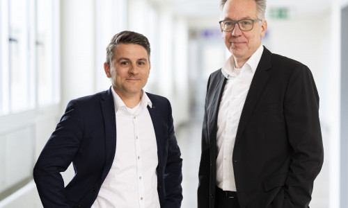 Christopher Hempel (Vorstand, li.) und Dr. Dirk Tenzer (Vorstandsvorsitzender).