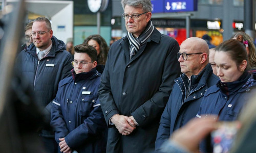 Schweigeminute nach Tod von Zugbegleiter am 04.02.2026