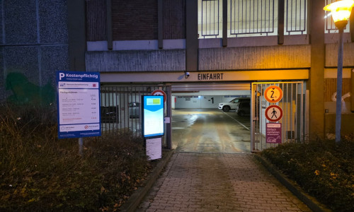 Das Parkhaus Rosenwall wurde auf ein digitales Parksystem umgestellt. 