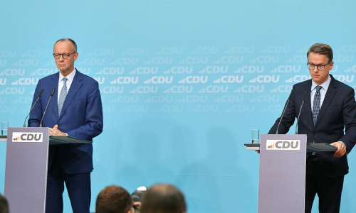 Friedrich Merz und Carsten Linnemann (Archiv)