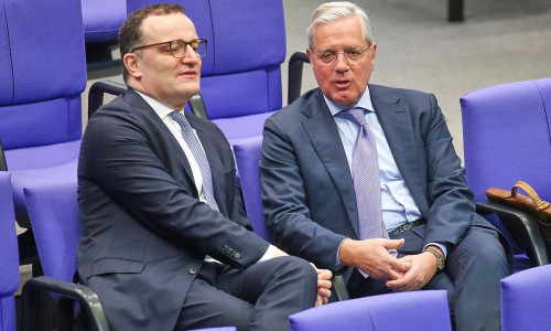 Jens Spahn und Norbert Röttgen (Archiv)
