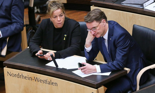 Mona Neubaur und Hendrik Wüst (Archiv)