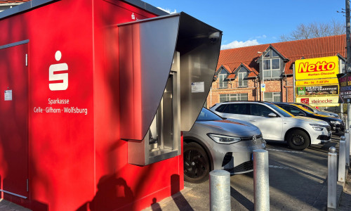 Von 6 bis 23 Uhr geöffnet: Der SB-Pavillon an der Neuen Straße 35 in Heiligendorf ist ab sofort in Betrieb.