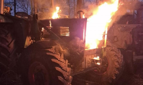 Traktorbrand Achternmeer (Archiv)