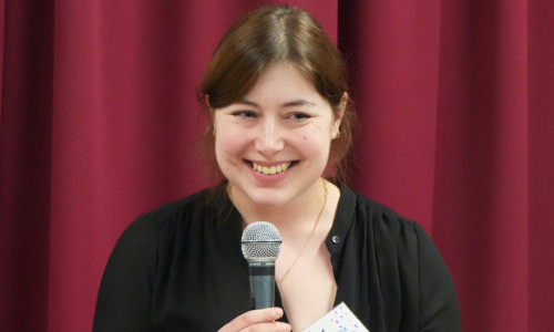 Die Linke stellt Leonie Bartsch als Kandidatin für das Amt der Oberbürgermeisterin auf.