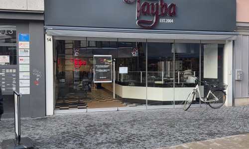 Der Laden wurde nach dem Brand wieder aufgebaut.