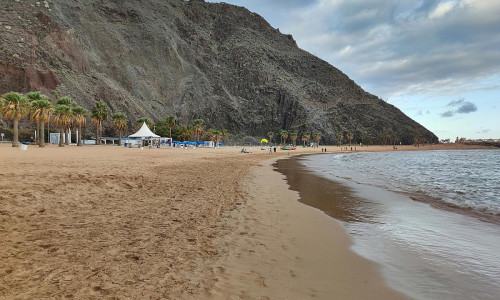 Weißer Sandstrand auf Teneriffa (Archiv)