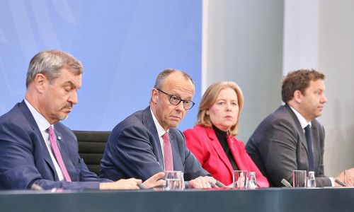 Pressekonferenz nach Koalitionsausschuss am 13.04.2026