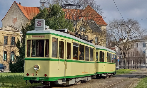 Unter dem Motto „Rundfahrten im Oldtimer“ geht es diese Mal mit historischen Straßenbahnen durch die Braunschweiger Innenstadt.