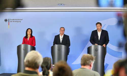 Katherina Reiche, Boris Pistorius, Lars Klingbeil am 28.04.2026