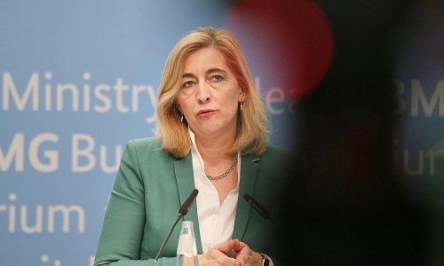 Nina Warken am 22.04.2026