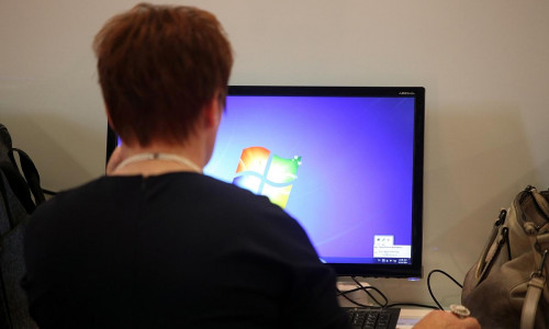 Computer-Nutzerin (Archiv)