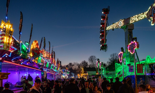 Der Ostermarkt in Lebenstedt ist in vollem Gange.