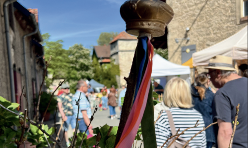 Besucher erwarten auf dem Markt über 80 Aussteller.