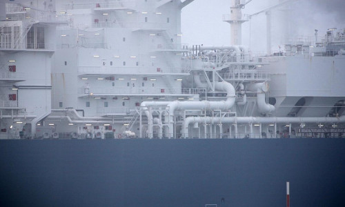 Schwimmendes LNG-Terminal in Wilhelmshaven (Archiv)