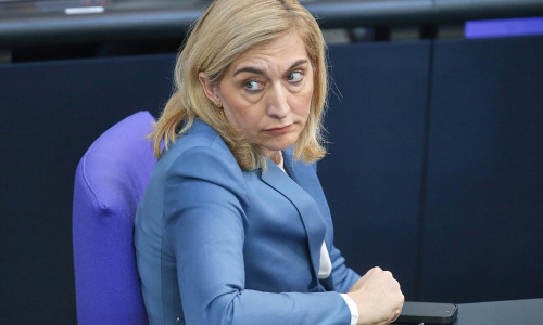 Nina Warken am 23.04.2026