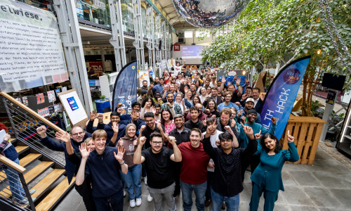 Rund 60 Teilnehmer trugen zu reichlich Ideen beim HealthHack im Trafo-Hub Braunschweig bei.