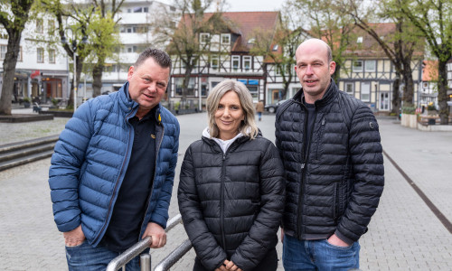 Die Werbegemeinschaft – hier mit (v.l.) Heinz Strauß, Katja Rothkamm und Philipp Schwarze – hat die Kirmes abgesagt.