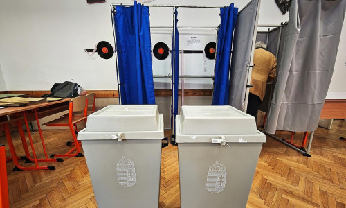 Wahllokal in Ungarn am 12.04.2026