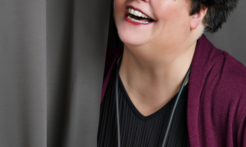 Ingrid Kühne tritt in der Lindenhalle auf.