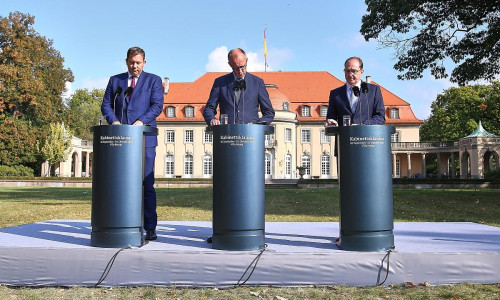 Klingbeil, Merz, Dobrindt bei Kabinettsklausur in der Villa Borsig (Archiv)