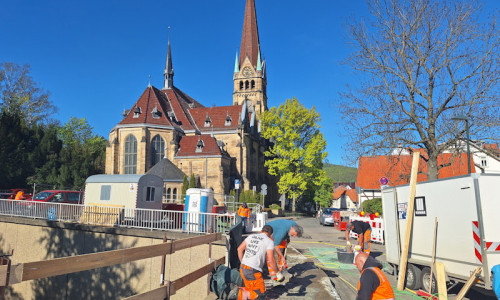 Die Sanierung der Brücke über die B4 in Bad Harzburg geht gut voran.