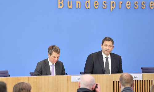 Lars Klingbeil in der Bundespressekonferenz am 29.04.2026